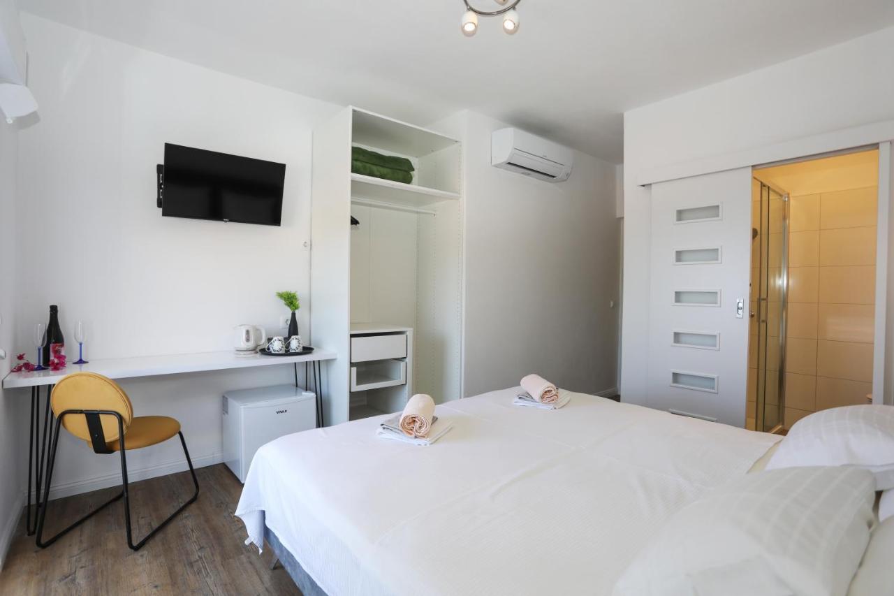 Stella Maris, Hvar - Rooms With A Balcony And A Stunning Sea View Hvar Town Exterior foto